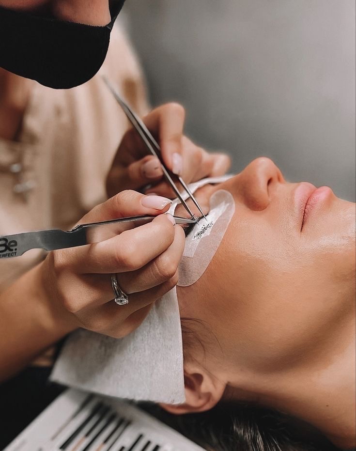 Lash Touch Up