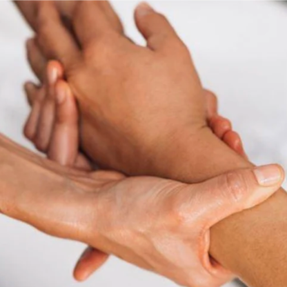 Arm massage (headspa only) at D'or by Dani in Doylestown, PA