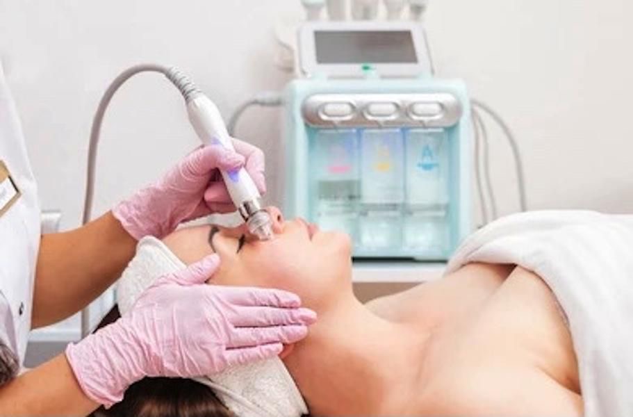 Hydro-facial/ Hidrodermoabrasión