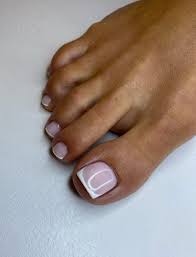 The Classic Gel Pedicure