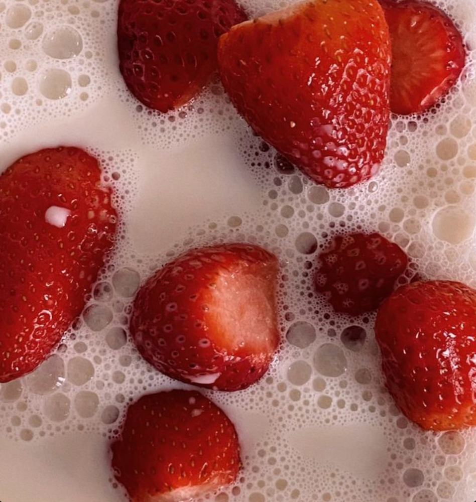 Strawberry Sweet Cream Facial ππ₯