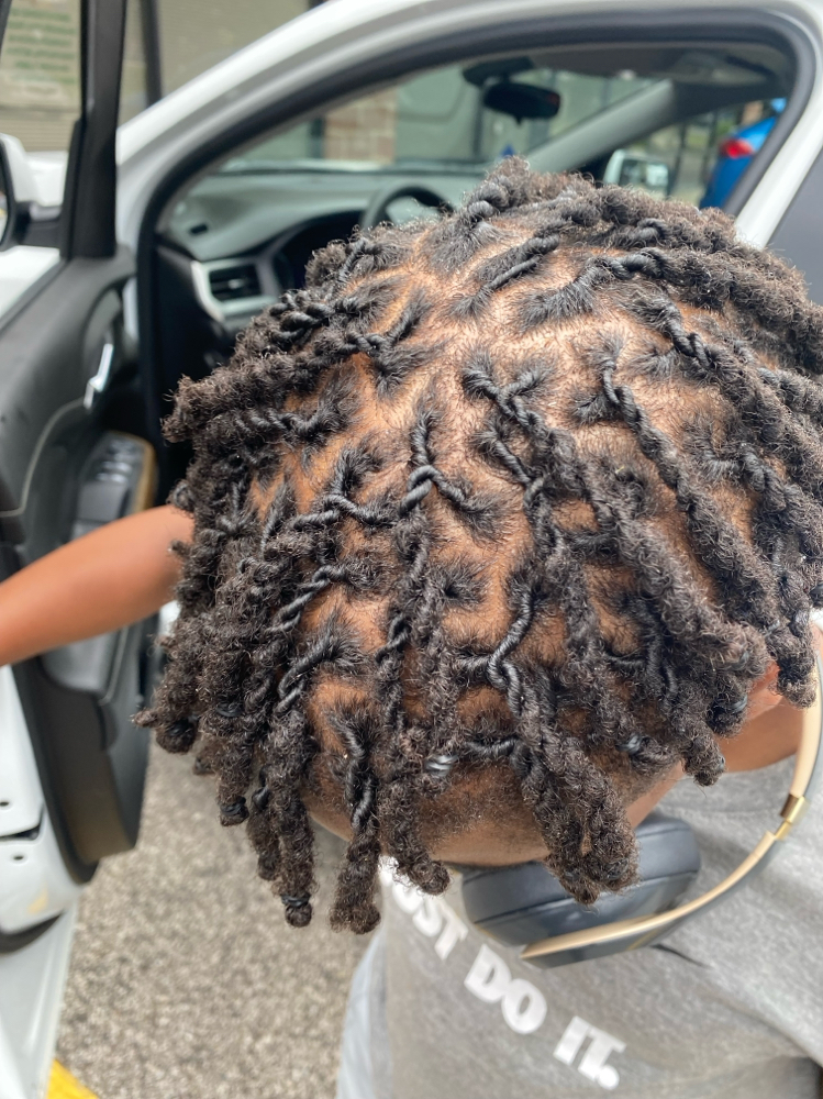 Kids Retwist at KayShineHairPro in Shaker Heights, OH