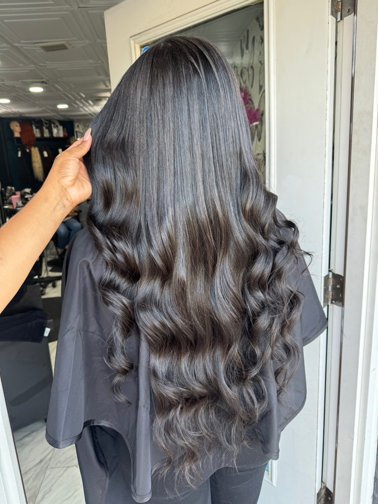 Deluxe Signature Blowdry