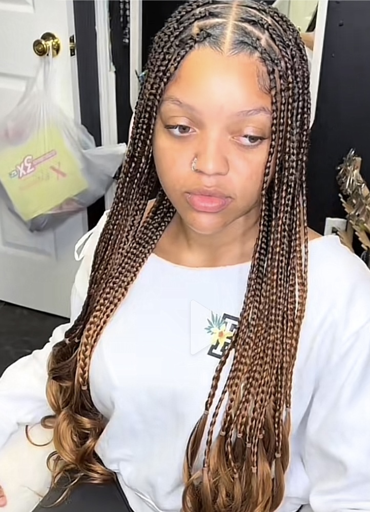 MEDIUM FRENCH CURL BRAIDS