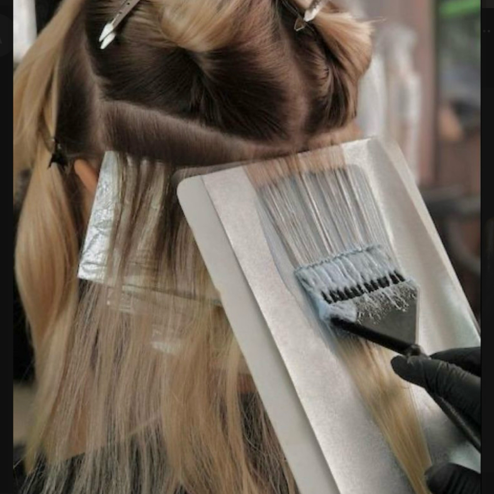 Partial Balayage Highlight at Exquisite Lengths by Amanda in New Lenox, IL