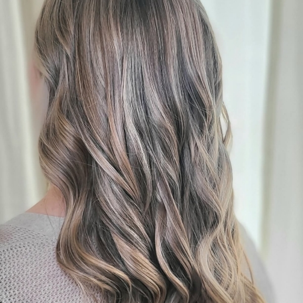 Full Foil Highlight & Lowlight at Hoosier Momma Salon in Clay City, IN