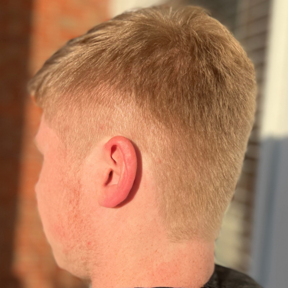 Mens Cut at Beauty.byy.sky in Canton, OH