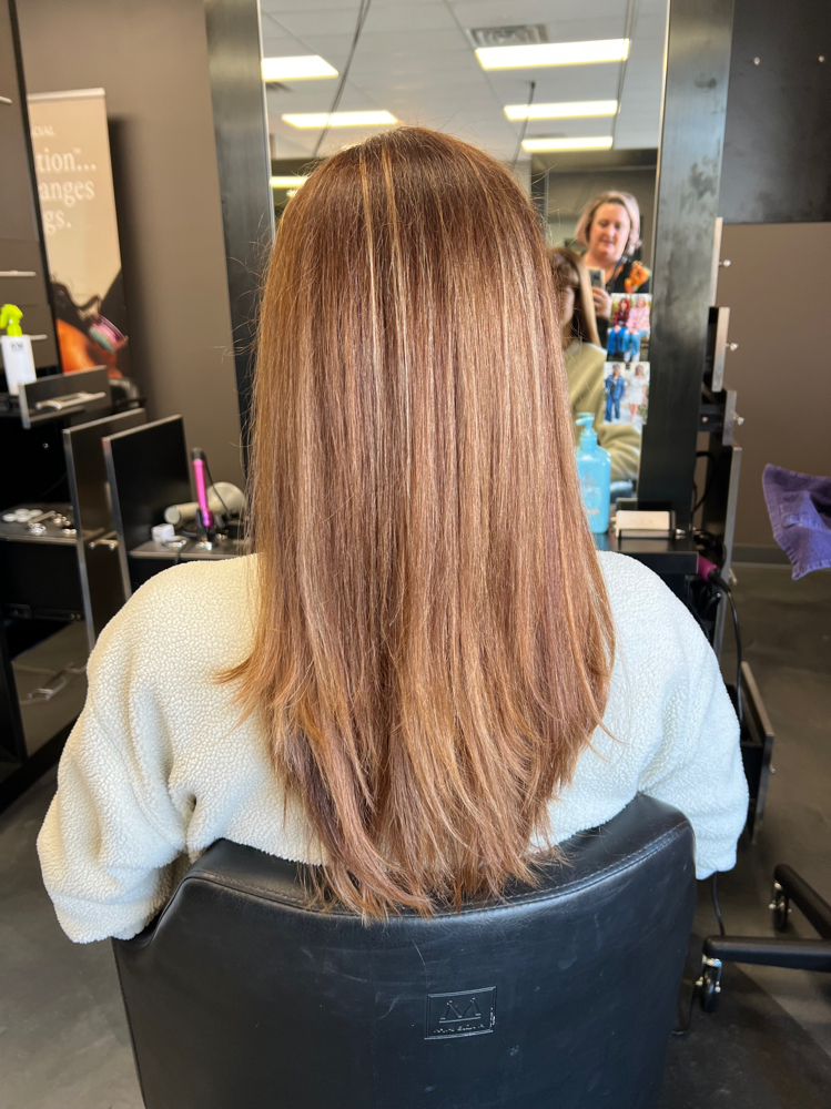 Dimensional Color With Haircut
