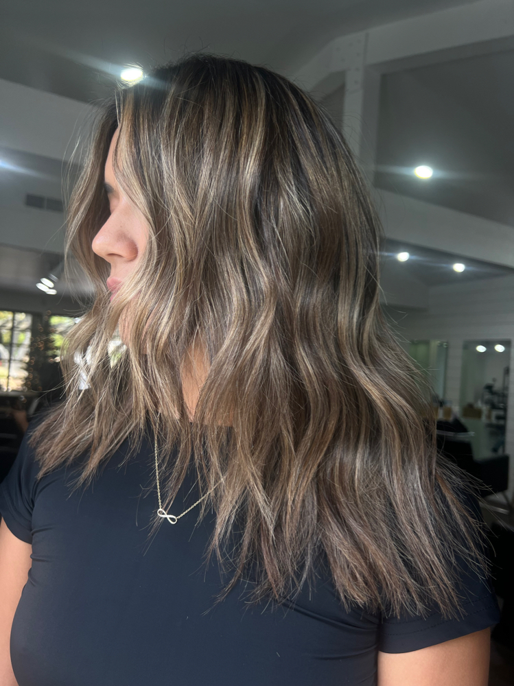 Modern BRONDE