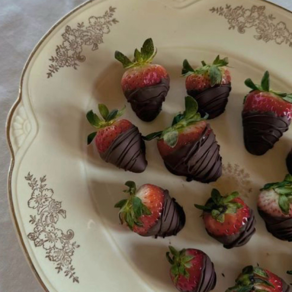 Chocolate Covered Strawberry Facial