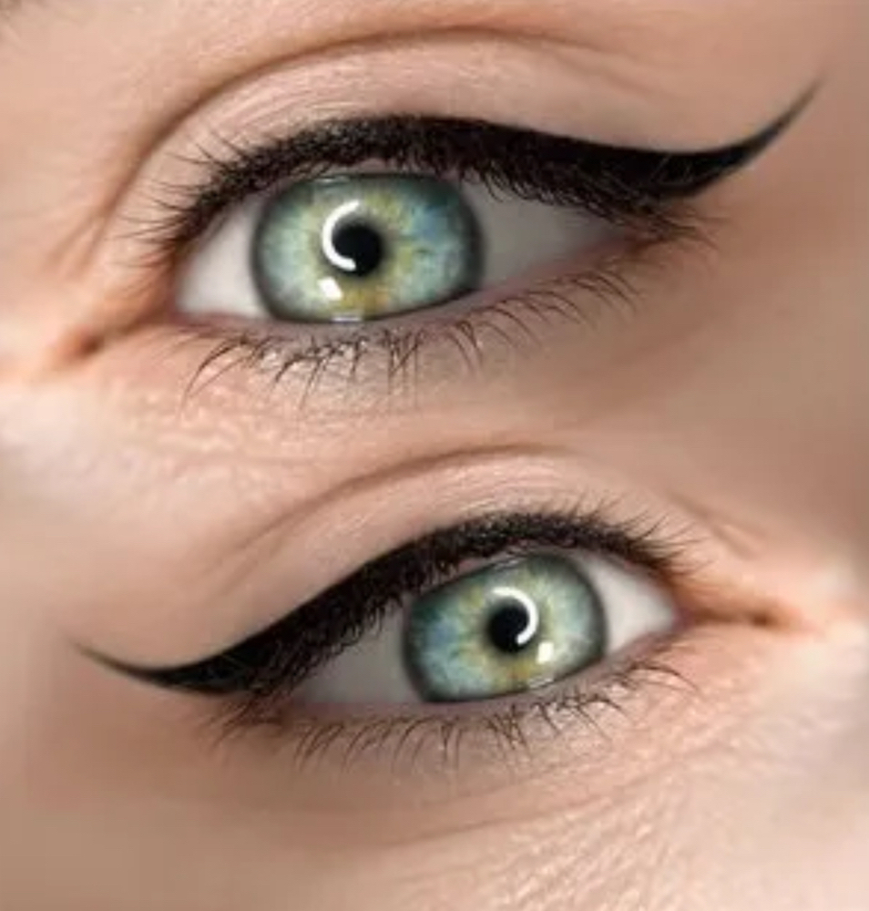 Permanent Cat Eye Eyeliner