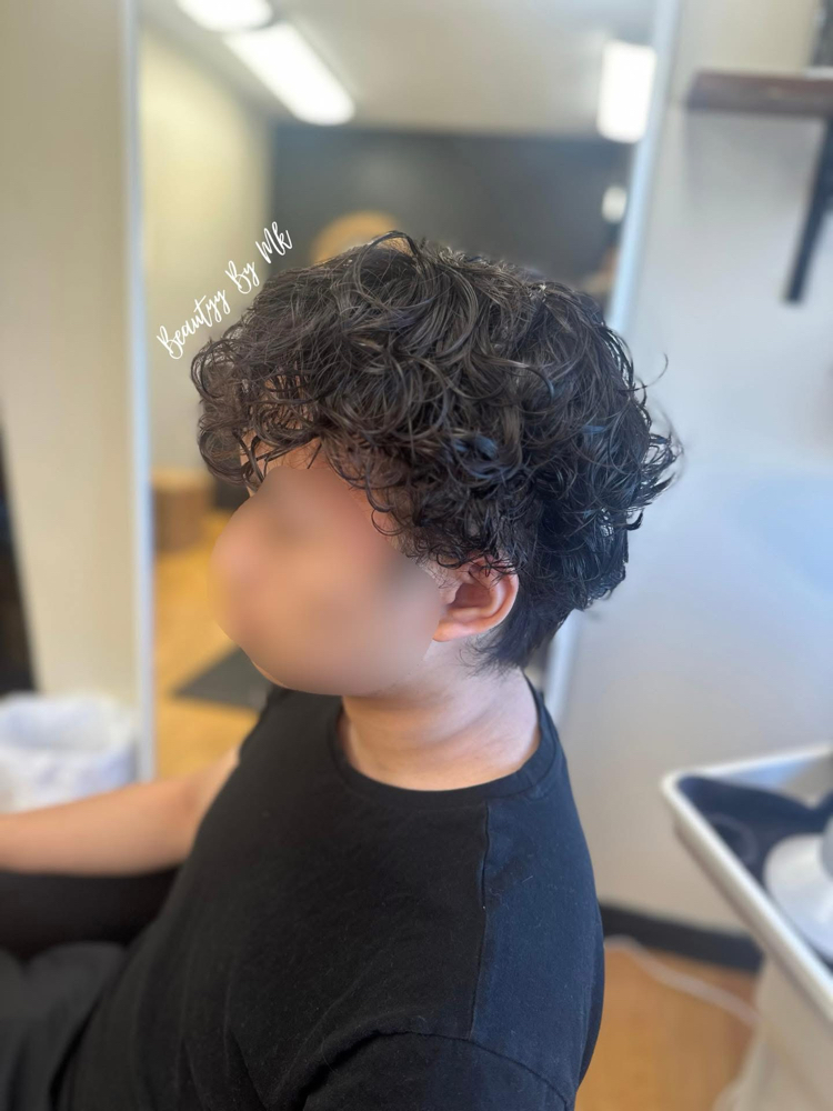 Men’s Perm at Beautyy By Mk LLC in Saint Paul, MN