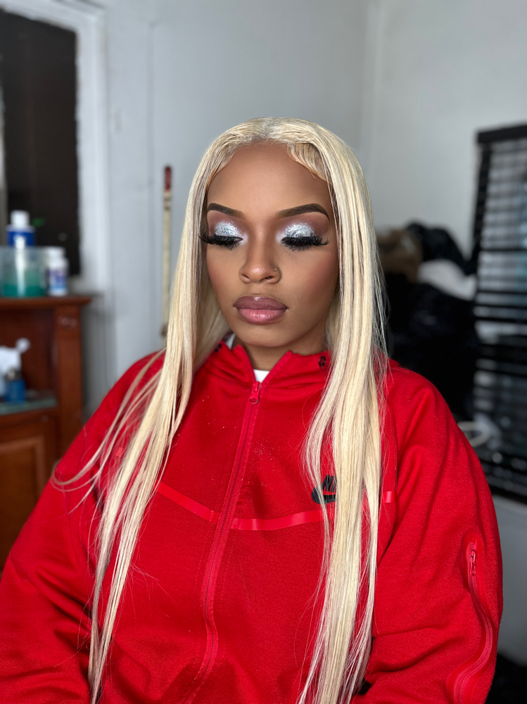 Full glam