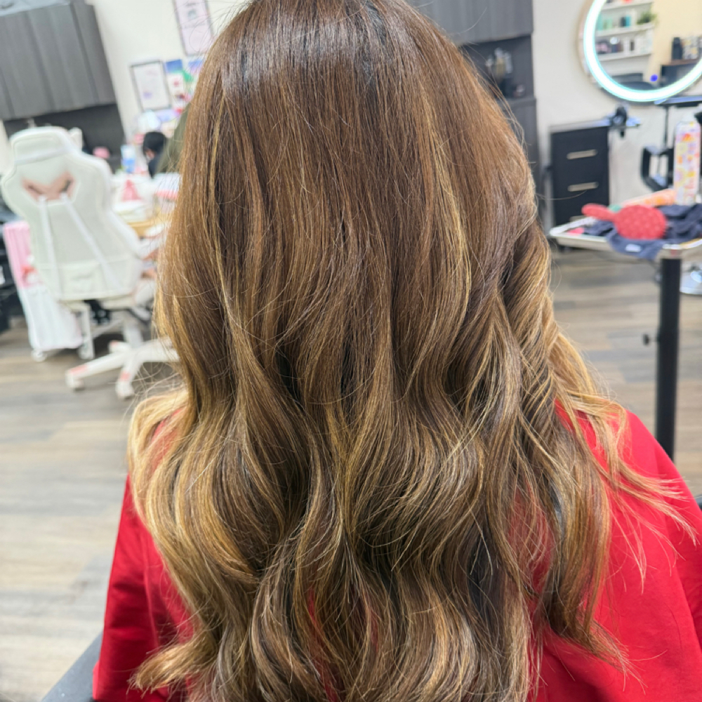 Full Highlights at 355 Salon & Spa in Rockville, MD