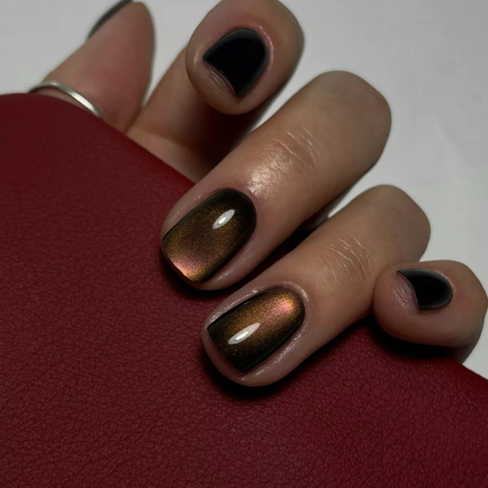 Short Nails / Cat Eye — $100 at Julia Nails Florida in Orlando, FL
