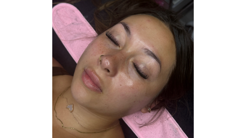 Essential Facial Treatment