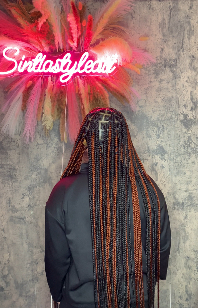 Medium knotless braids