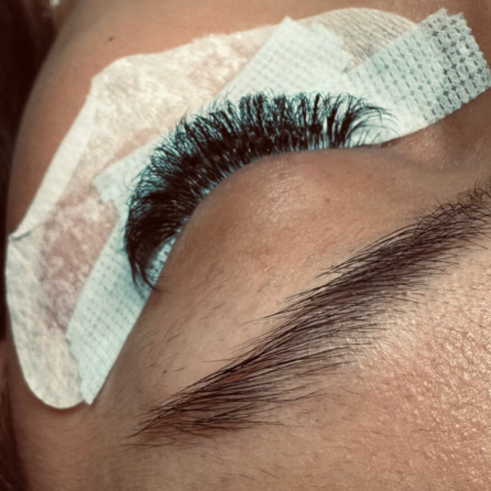 Volume at Fix Ya Face in Winslow, AZ