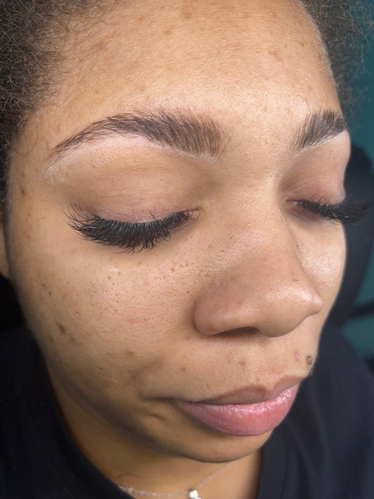 Eyebrow Lamination And Wax