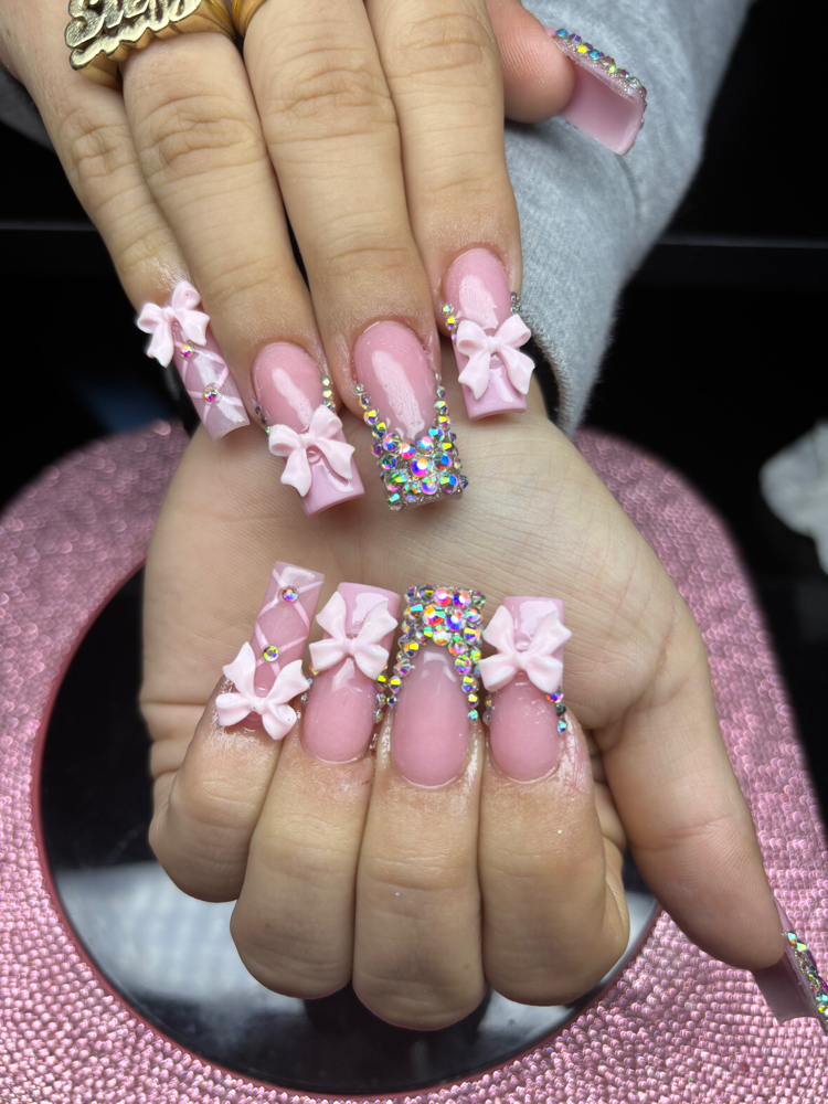 Medium Nails With Gems & Design