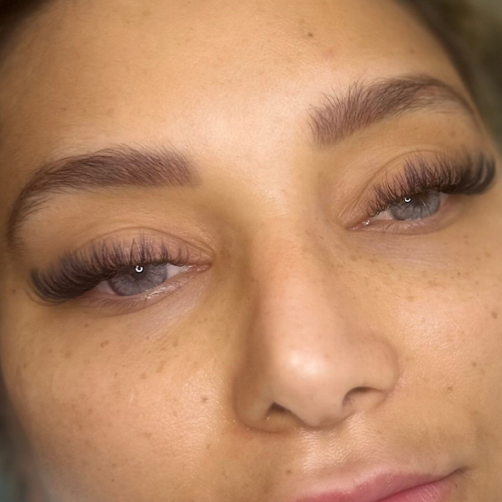 Mixed Hybrid Full Set at Aloha Lashes and Brows in Ventura, CA