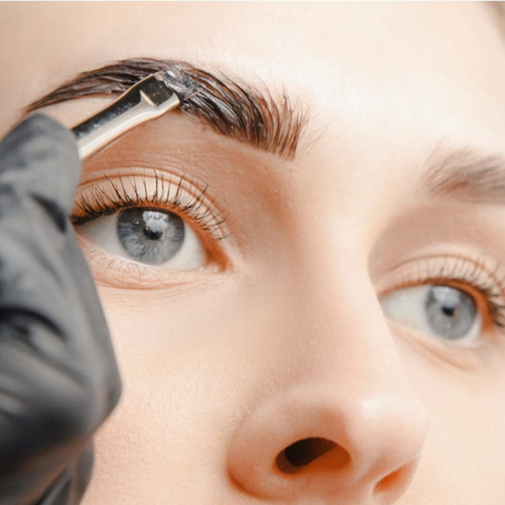 Brow Tinting/Staining at SKINDESIGN BY SAM D. in Massapequa, NY