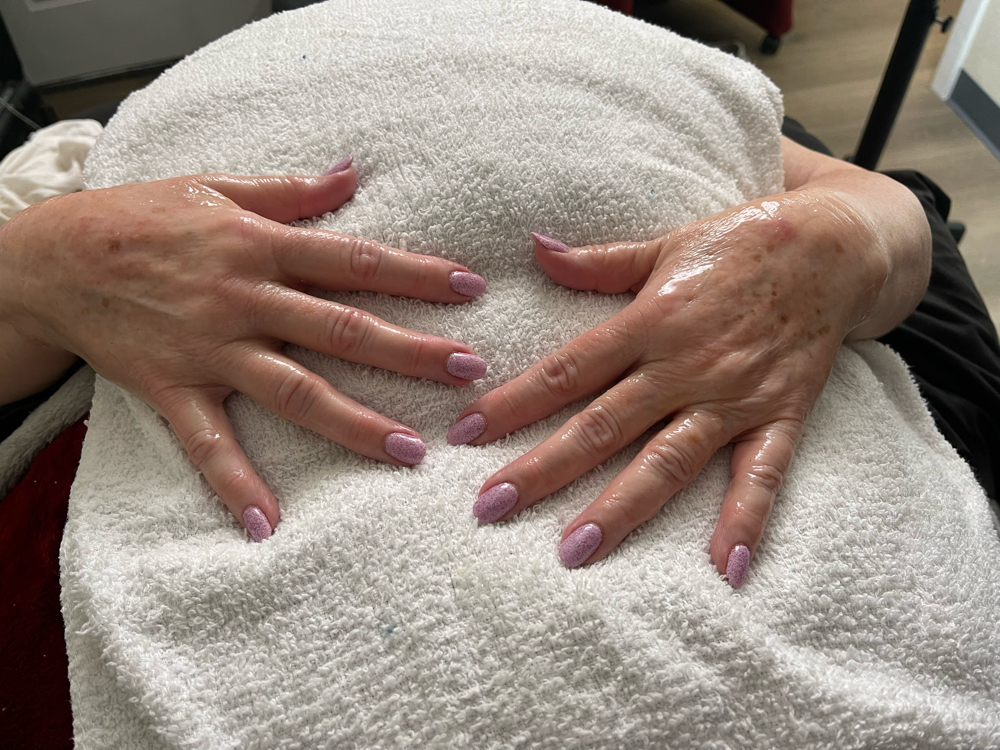 Anti Aging Hand Treatment