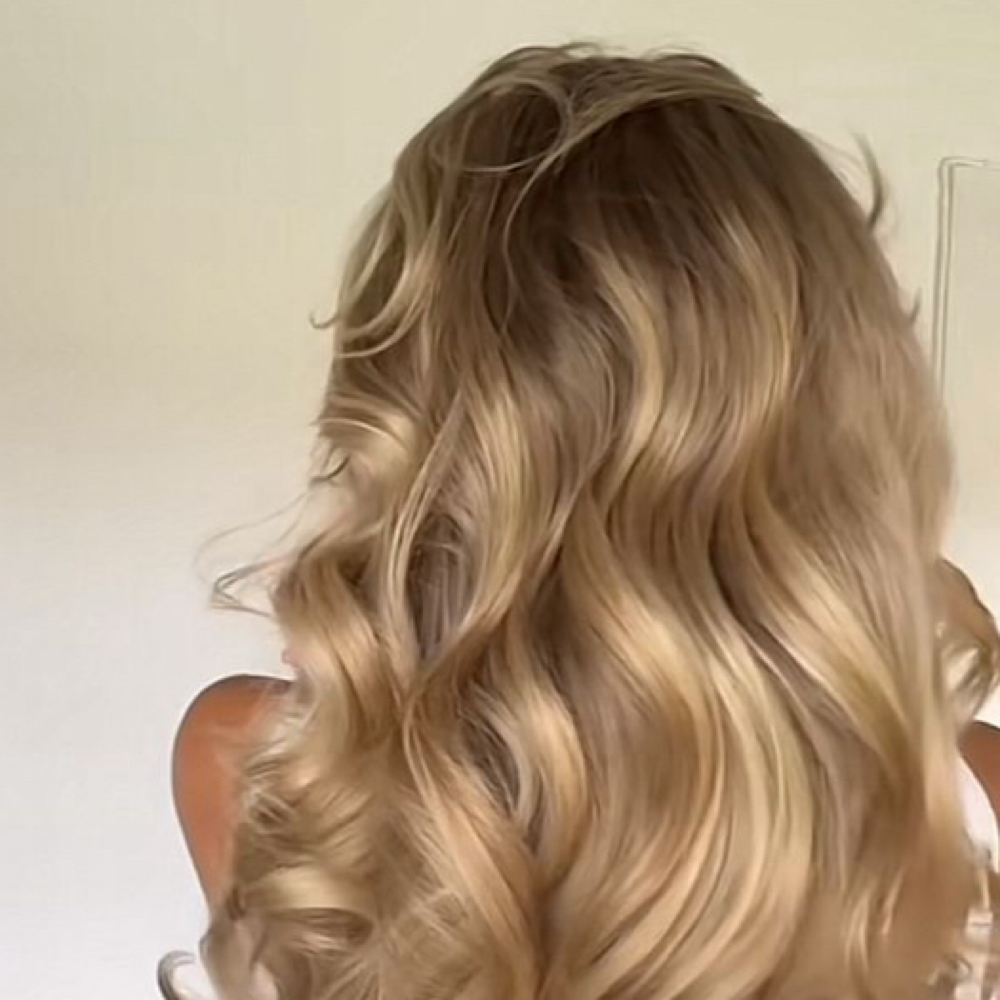 Blow Out at Hairby_noemi in Covina, CA