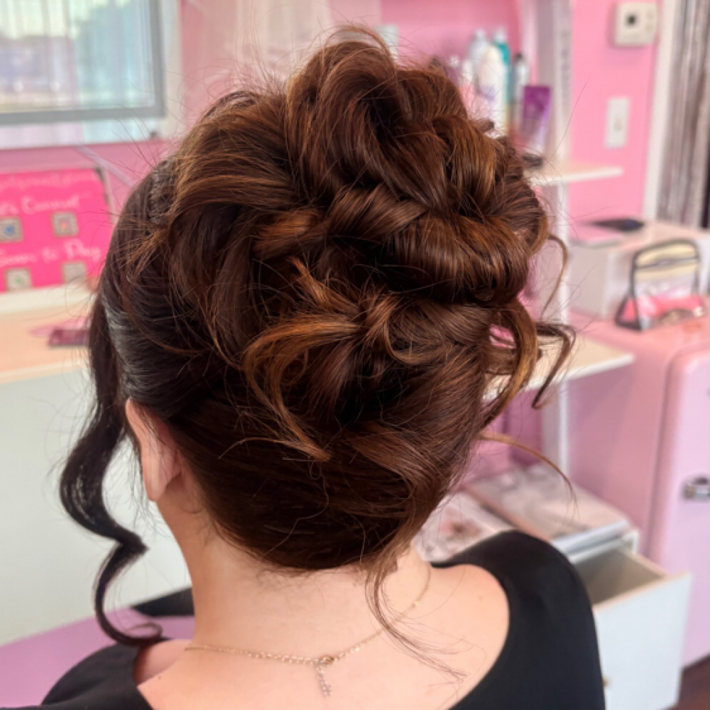 Hair Model Service at Marisolsvanityroom in Springfield, MO