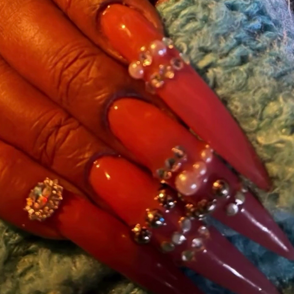 RHINESTONES at Victoria’s Nails 24 Hour Nail Services in Saint Louis, MO