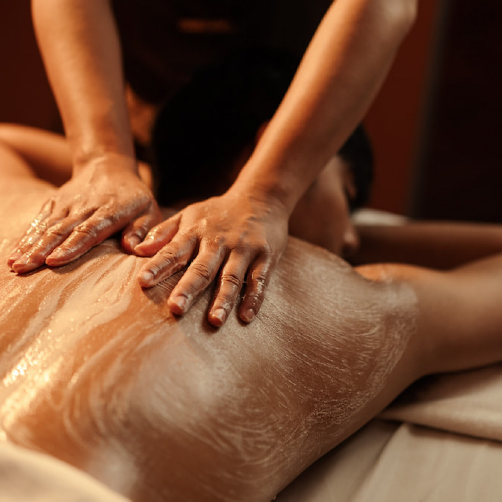 40 Minute Body Scrub Massage at Luminous Lashes Brow & Beauty in Bradenton, FL
