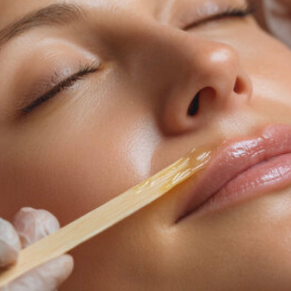 Upper lip wax/thread at Easy Beauty Spa in Victoria, TX