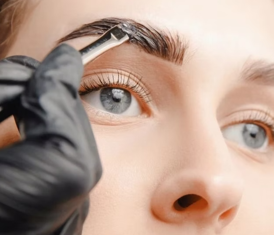 Brow Tint at Tae’s Esthétique Lounge in Jacksonville NC, NC