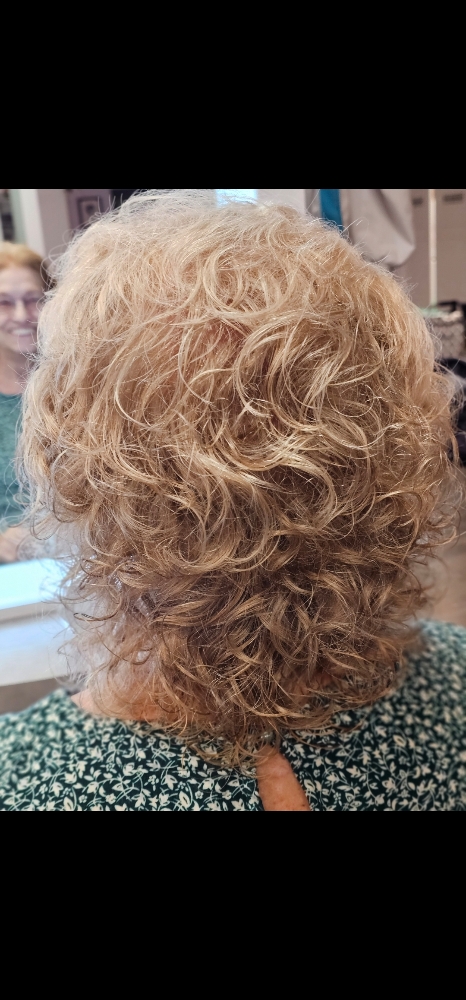 60 min Haircut at Jennifer's Hair Affair in Melbourne, FL