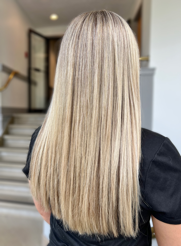 Full Head Blonding /blowdry Style