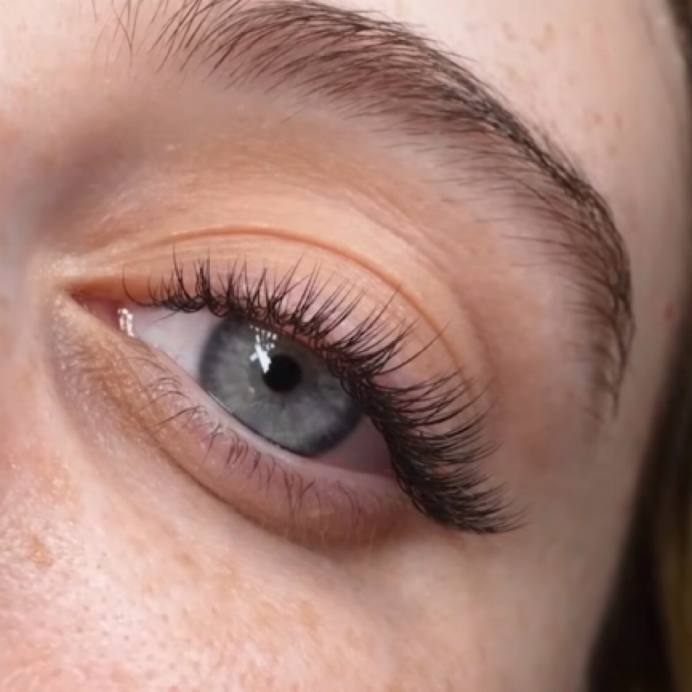 Classic Fill (within 14 days) at De La Ruiz Studio LLC in Norwalk, CT