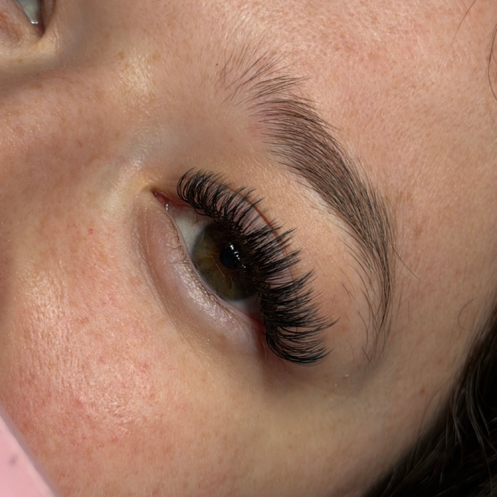 Wet Set at E&V Belle Revive in Brownsville, TX