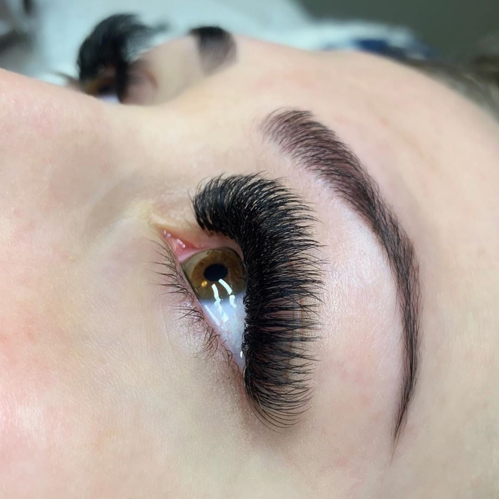 Mega Volume, Fox Eye Or Wispy