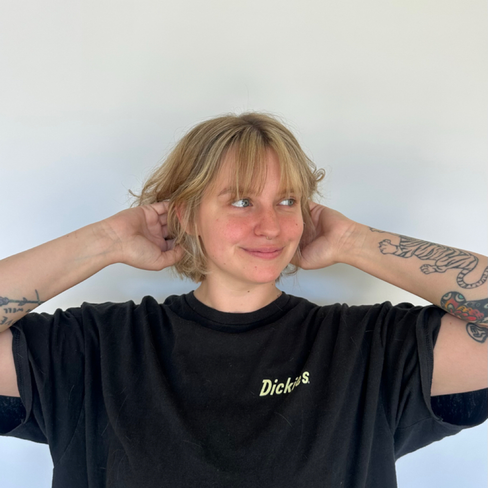 Womens Cut at LEXIS LOX in Longview, WA