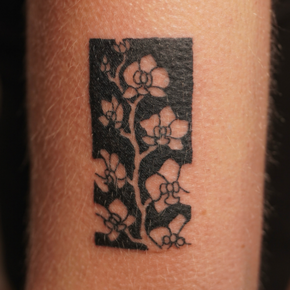 Small Apprentice Tattooπ(1-3in) at flores de tinta in Tampa, FL