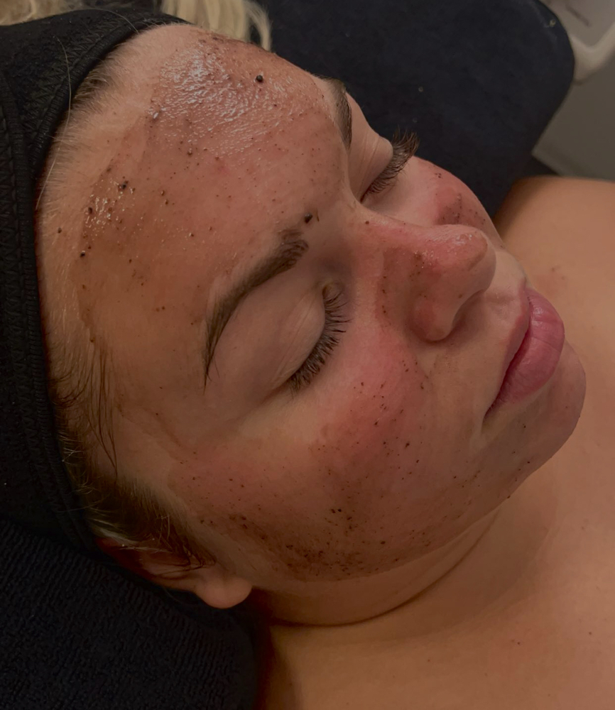 Relaxation Facial