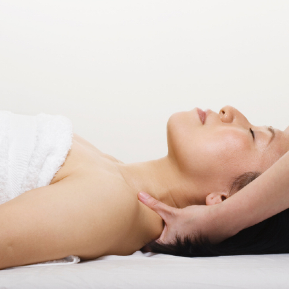 30 Min Upper Body Relief at Luminous Lashes Brow & Beauty in Bradenton, FL