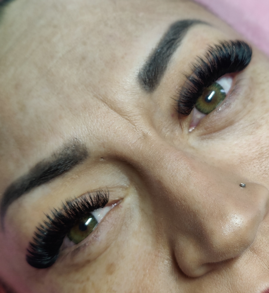 Mega Volume Lashes (Regular  & Uv) at Ellevate Skincare in Boise, ID