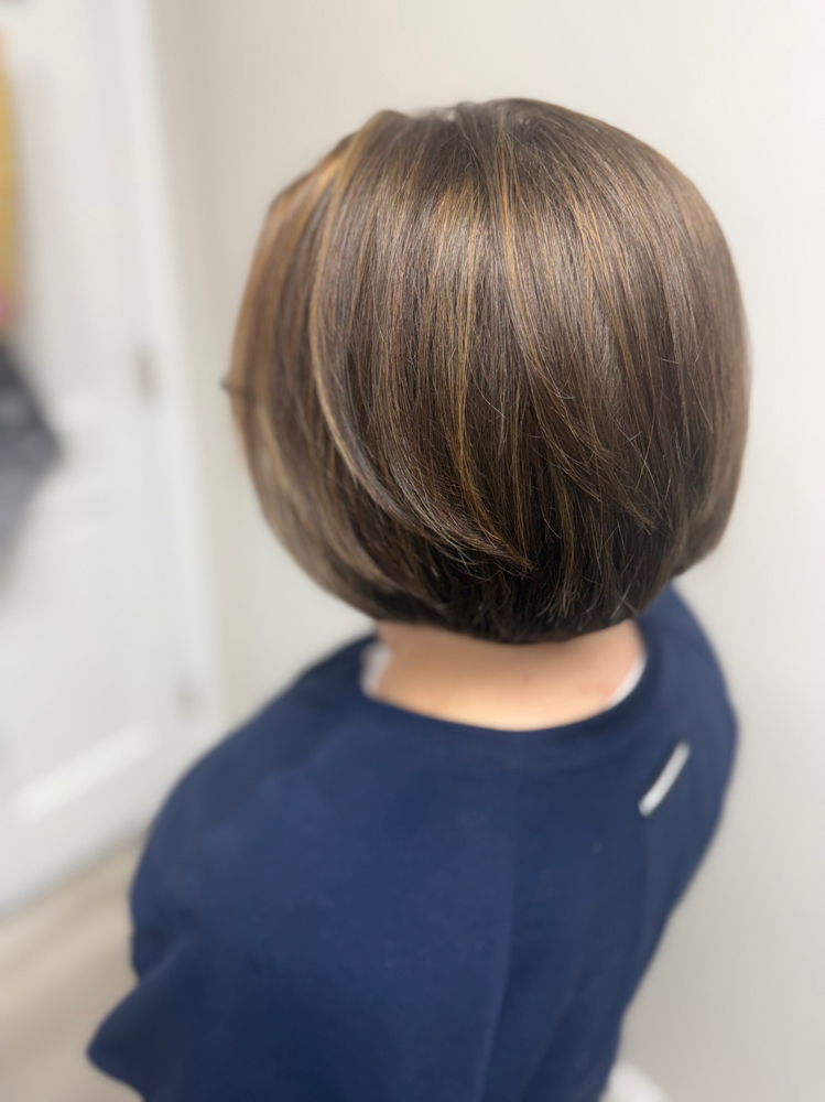 Hilights (Chin Length or Shorter) at LuLu’s Beauty Room in Kernersville, NC