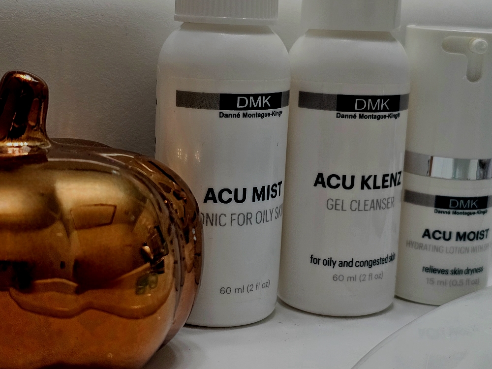 DMK Enzyme Facial