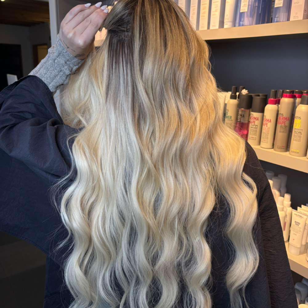 Extensions consultation at Emily Thornton in Jacksonville, FL