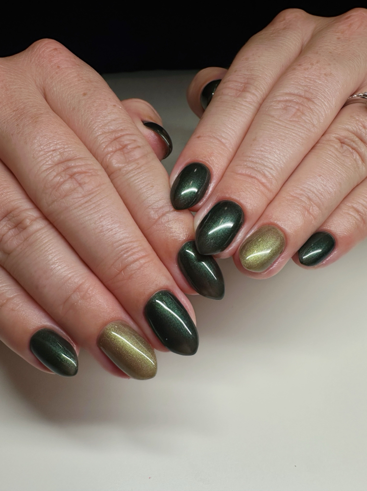 Structured Gel Mani
