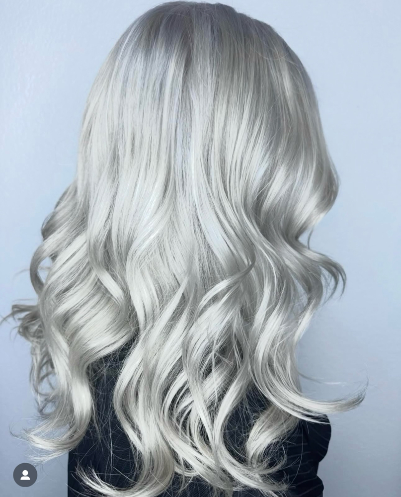 Bleach And Tone (roots) at Purple Strand Beauty Salon in Las Vegas, NV