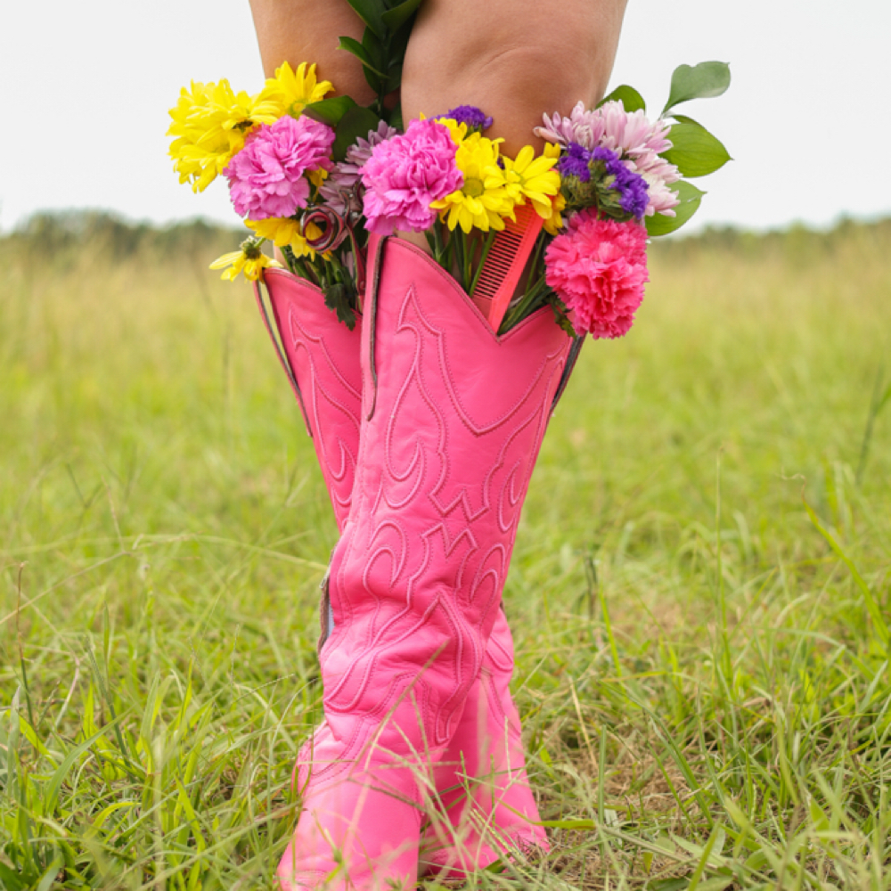 Full Face Wax at Teased By Tissy in Hemingway, SC