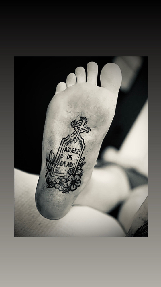 (Whole) Foot Tattoo at Selena Maria Tattoos in Greece, NY